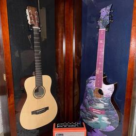 Chiburashka3 822426407504 Guitar Display Case Acoustic Cherry And Blue Usa Wood Cabinet Wall Electric Frame