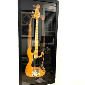 Chiburashka3 822426415127 Guitar Display Case Extra Large 52 X 23 Inch Black Usa Made Bass Cabinet Wall Holder