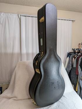 Eastman E2000ss Hard Leather Case For Electric Guitar Black Single Used/ Key
