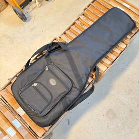 25032 Fender Deluxe Gig Bag Mint