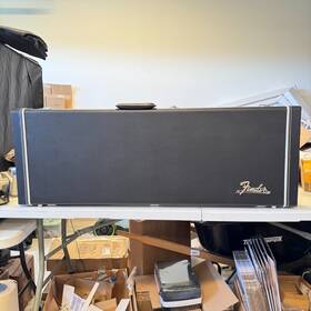 25048 Fender Classic Series Tolex Case For Strat Or Tele