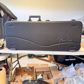 25059 Fender Deluxe Molded Tsa Strat/tele Case