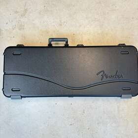 Hc2405 Fender Deluxe Molded Tsa Case