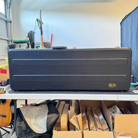 Hc2409 Fender Squier By Molded Guitar Case