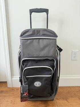 Ksbp-2w Kaces Studio Backpack With Wheels Black/gray