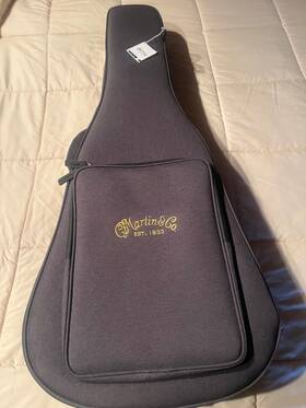 00014 Martin B0011 Case Soft Shell Om/00014 2024 - Mat