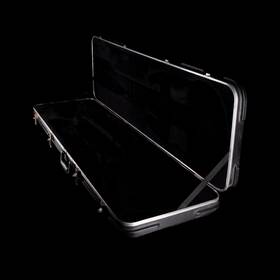 61mus000 Music Man Used Skb Stingray Bass Case Black