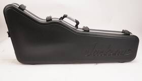 Jac2996102506 Other Jackson Aluminum Channeling Molded Case For Kelly And Warrior Guitar Black