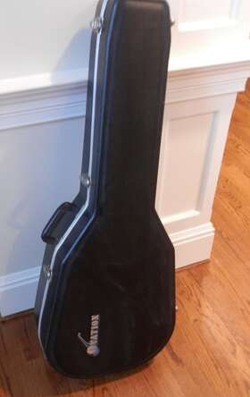 8110 Ovation Guitar Hard Case #8110 Deep Bowl