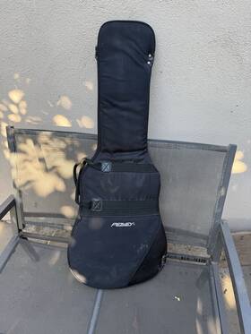 Peavey 014367608441 Used Premium Electric Guitar Gig Bag
