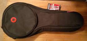 Road Runner Rr3man Avenue Ii Mandolin Gig Bag Black Handle 2 Pockets And Back Straps