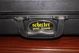 Schecter 197881161453 Guitar Research Case With Keys