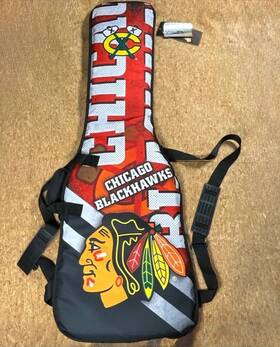 Gbnhl07 Woodrow Chicago Blackhawks Guitar Case Nhl Padded Gig Bag New With Tags Hockey