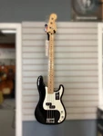 Fender Player Ii Precision Bass-black. Fixed Price $849.99.