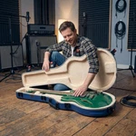 Crossrock Scratch-resistant Case For 335 Style Semi-hollow Electric Guitars. Fixed Price $209.00.