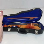 American Girl Doll Violin With Case And Bow F5300 Truly For 18. Fixed Price $19.88.