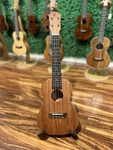 Kamehameha Ukulele KC-10 Concert Mahogany Hawaii Great Tone. Fixed Price $103.55.