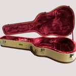 Crossrock Dreadnought Guitar Case Tweed Exterior. Fixed Price $140.00.