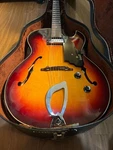 Electric Guitar Guild T-100 Slim Jim 1965 Semi Hollow Sunburst Made In Usa. Fixed Price $3317.00.