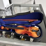 American Girl Doll Christmas Solos Violin Set - / Case Bow & Rosin. Fixed Price $25.00.