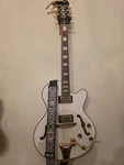 Epiphone Emperor Swingster White Semi-hollow 6-STRING Electric Guitar With Case. Fixed Price $750.00.